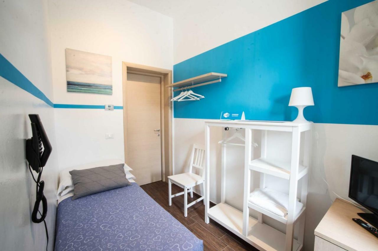 סוזארה Blue Hotel מראה חיצוני תמונה